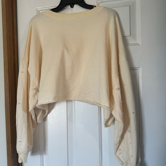 Cropped pearl top - Picture 3 of 3